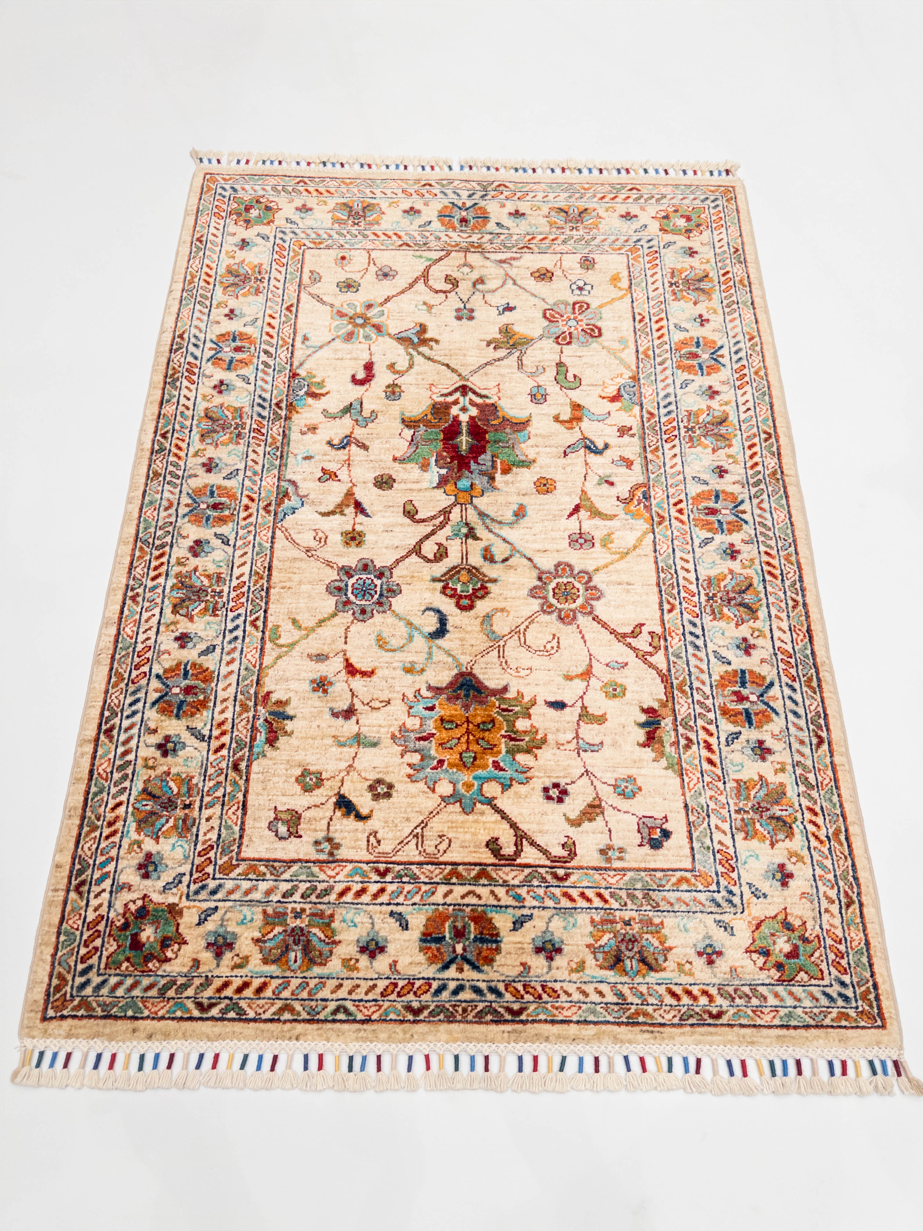 Öğretmenler Halı El Dokuma Sultani Halı 106X150 - 118501400057