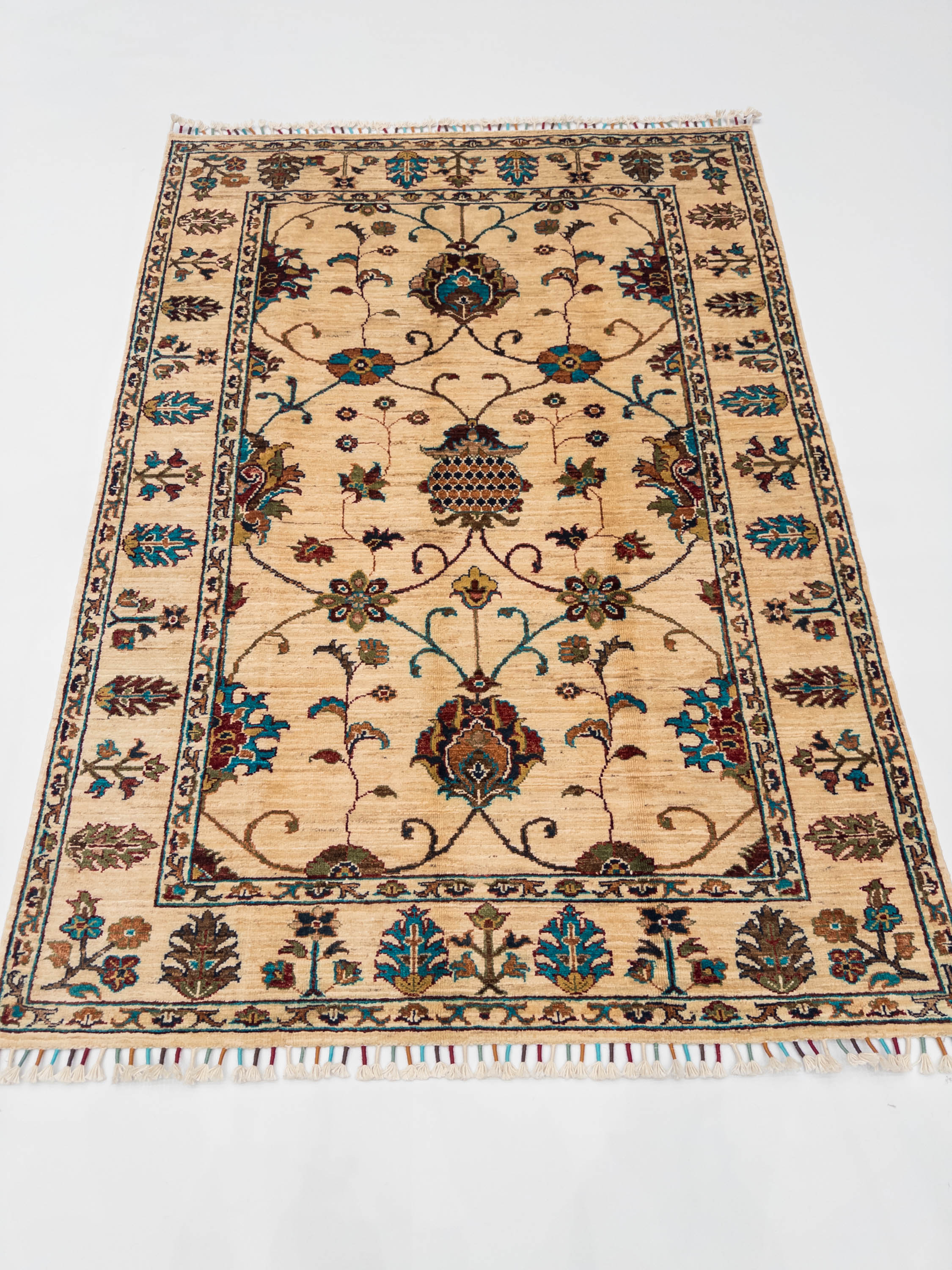 Öğretmenler Halı El Dokuma Sultani Halı 122X171 - 118501400067