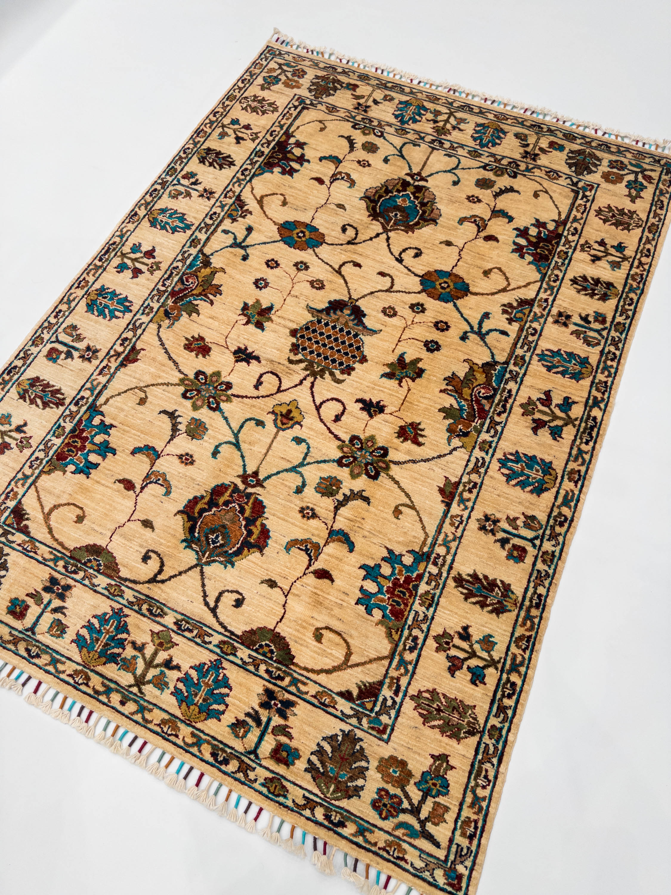 Öğretmenler Halı El Dokuma Sultani Halı 122X171 - 118501400067