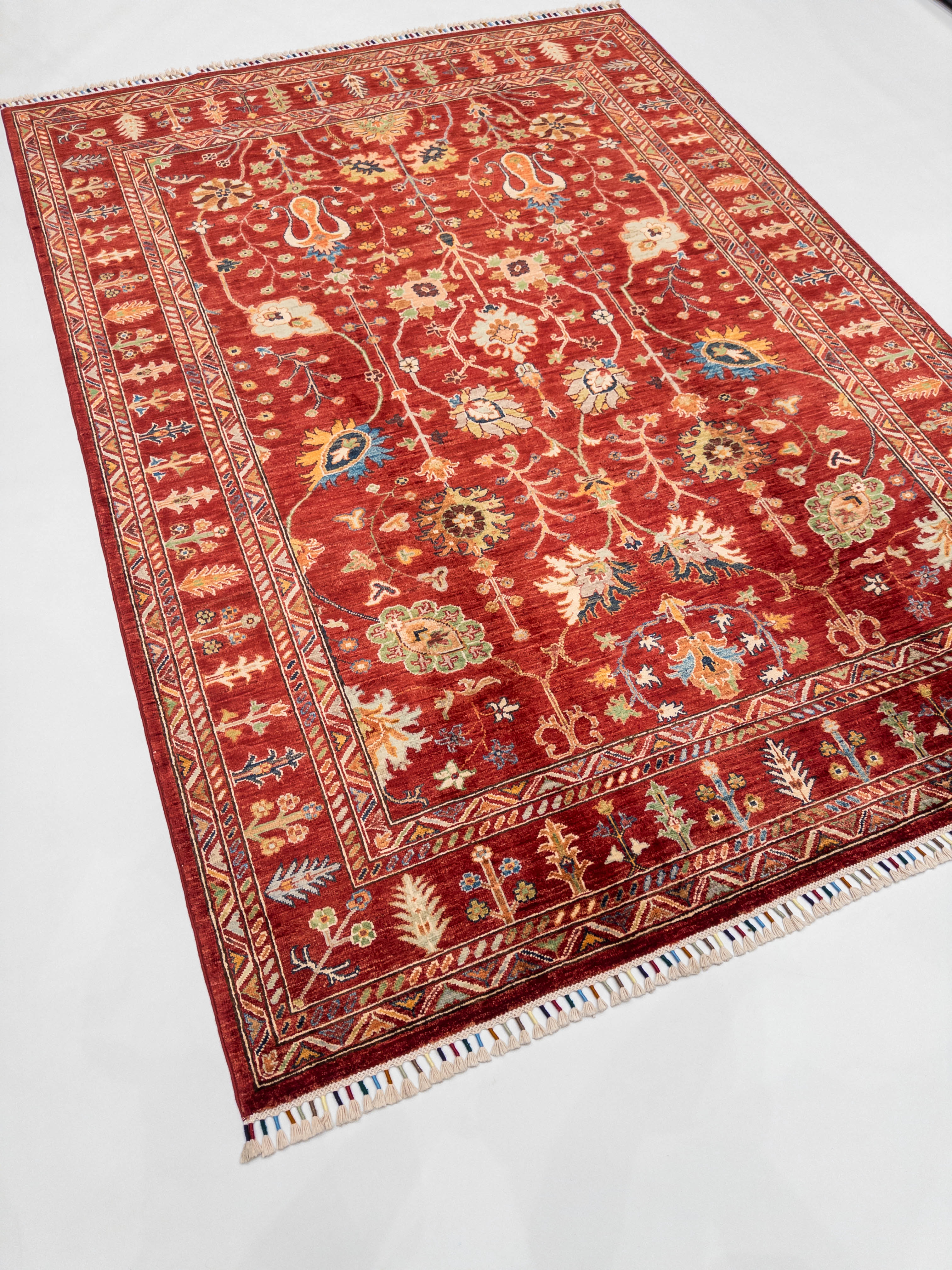 Öğretmenler Halı El Dokuma Sultani Halı 173X240 - 118501400014