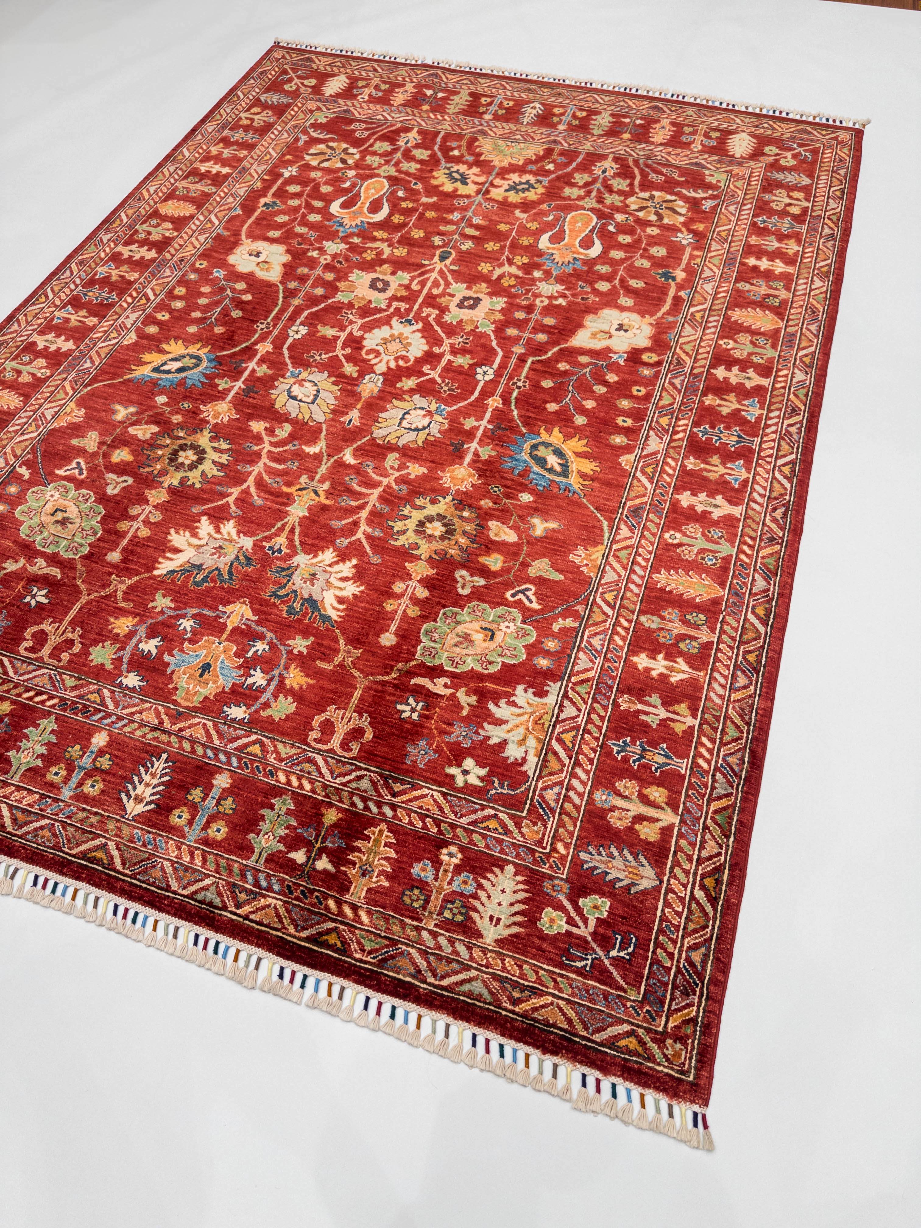 Öğretmenler Halı El Dokuma Sultani Halı 173X240 - 118501400014