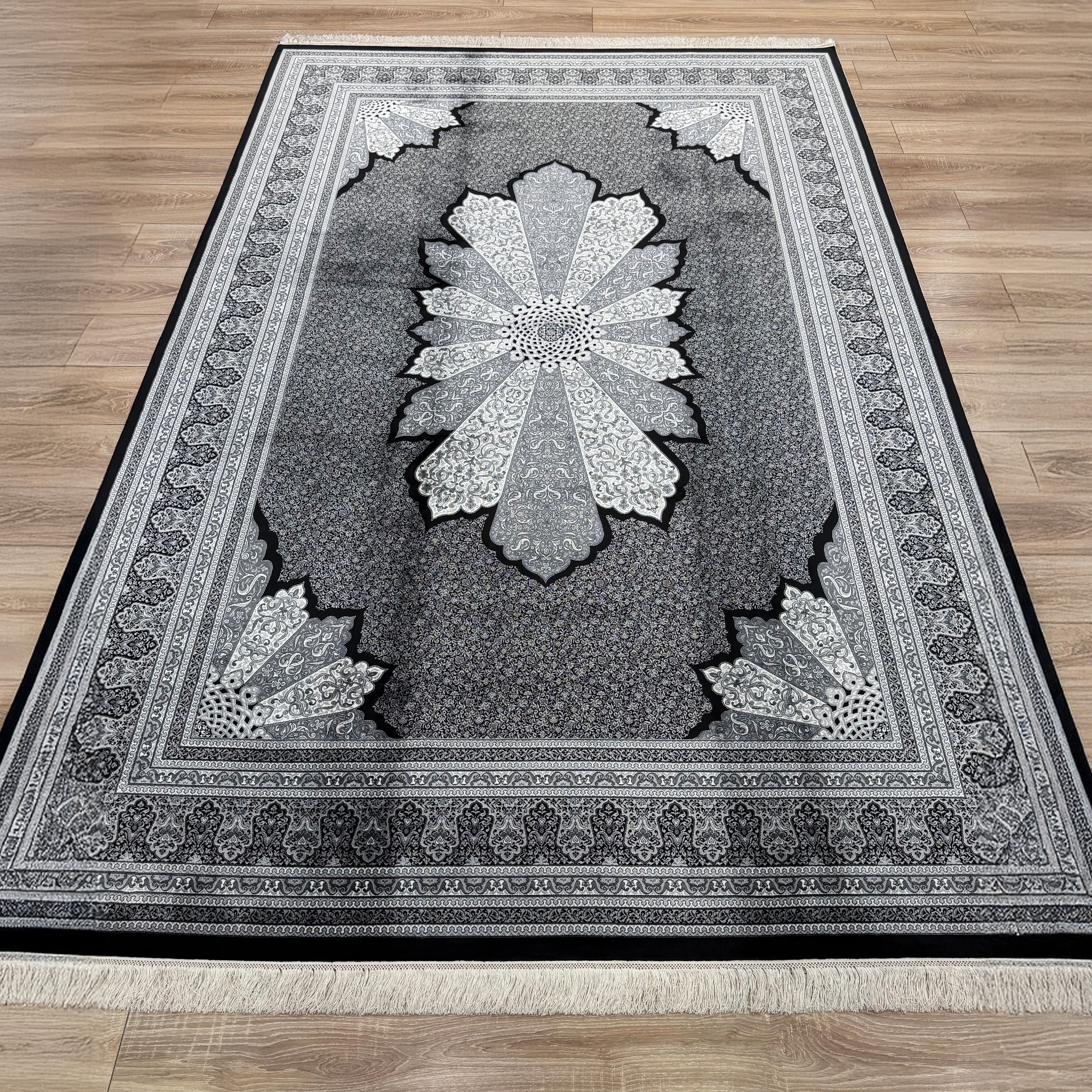 Makine İpek Siyah-Gri Halı 1166D