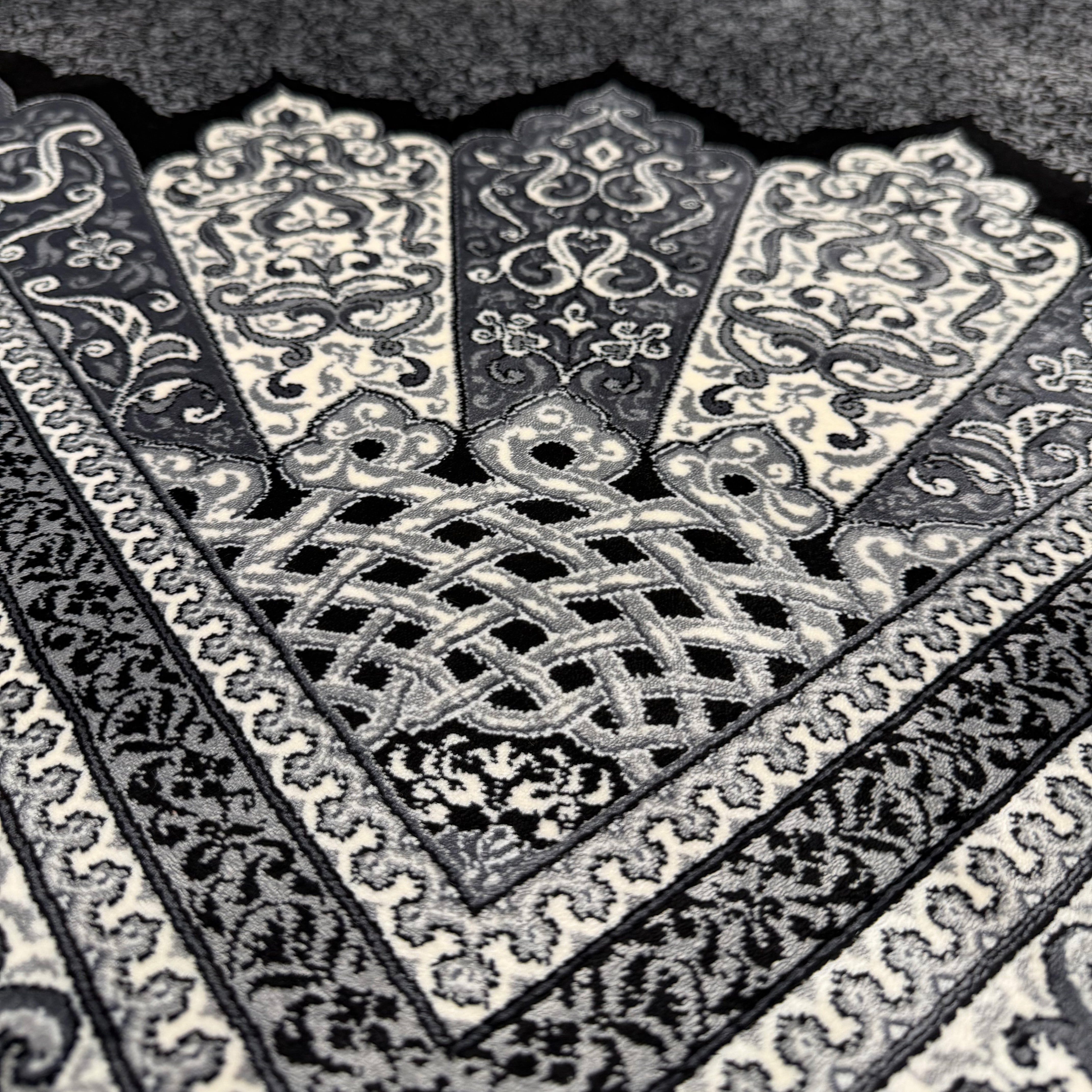 Makine İpek Siyah-Gri Halı 1166D