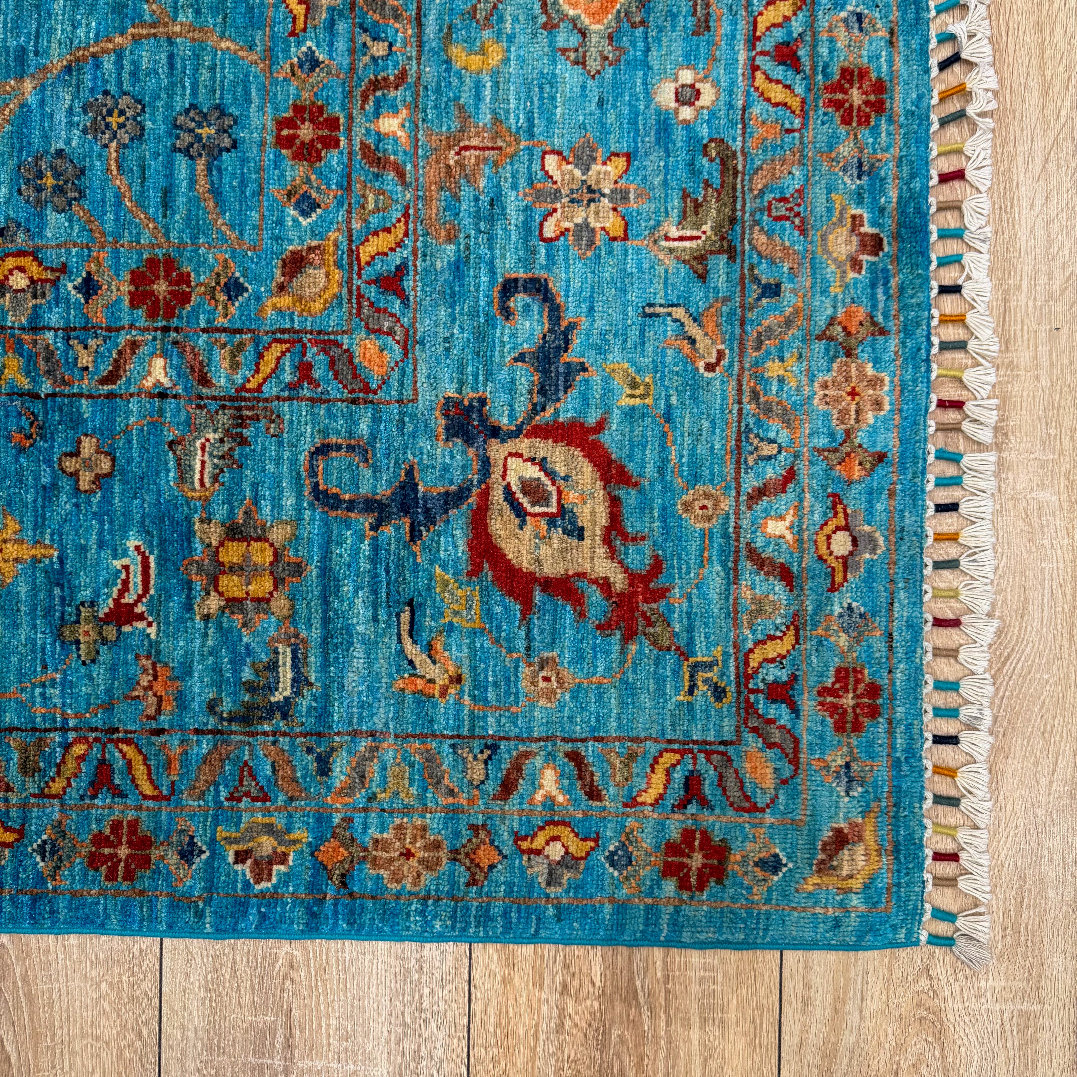 Öğretmenler Halı El Dokuma Mavi Sultani