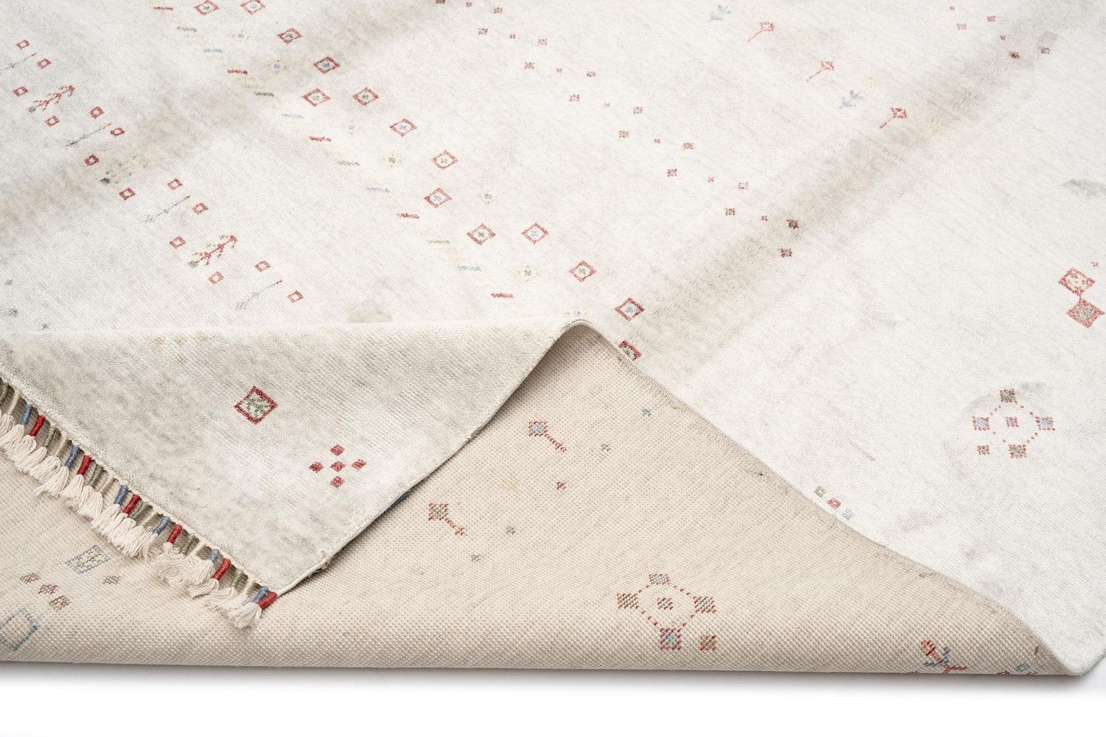 Öğretmenler Halı Zara Serisi Otantik Desenli Özel Tezgah Halısı ÖDEZ467