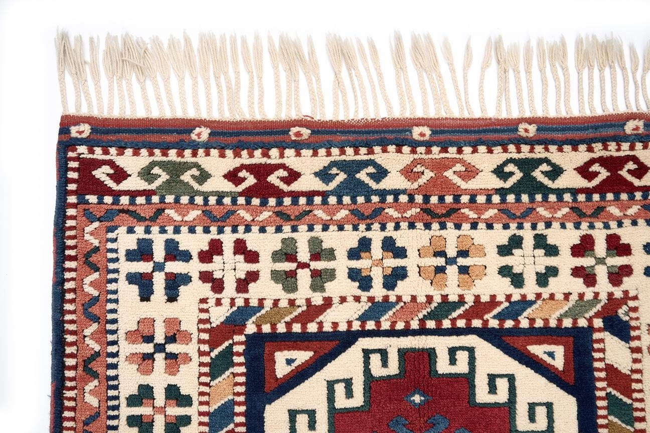 Öğretmenler Halı El Dokuma Yundağ  ÖÇY628