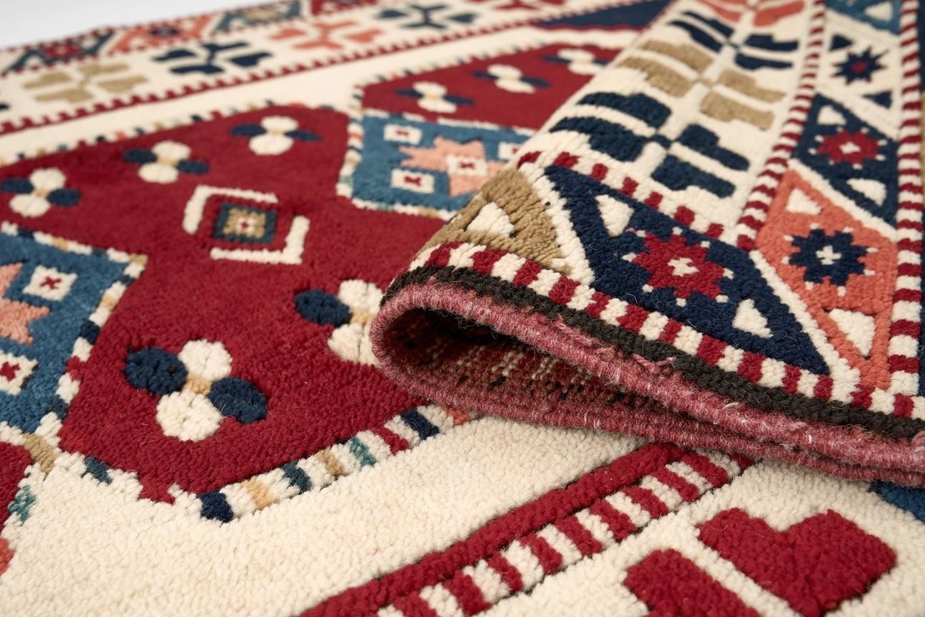 Öğretmenler Halı El Dokuma Yuntdağ  ÖASY740