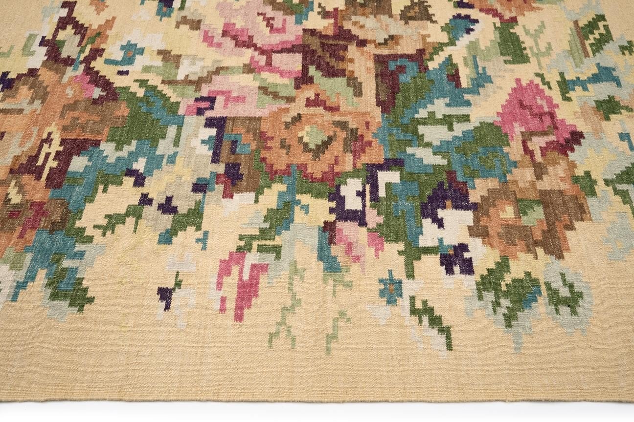 Öğretmenler Halı El Dokuma Hasel Karabağ ÖAHK770