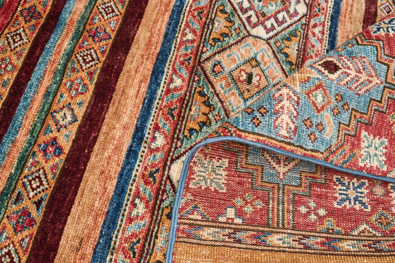 El Dokuma Bahtiyari Çok Renkli Yün ÖÇİB1070