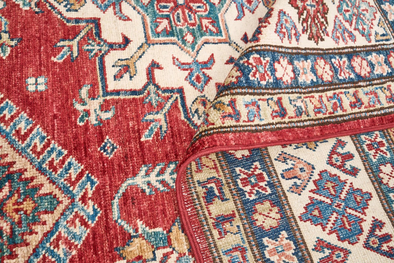 El Dokuma Şirvan Kırmızı Yün ÖÇİS1064