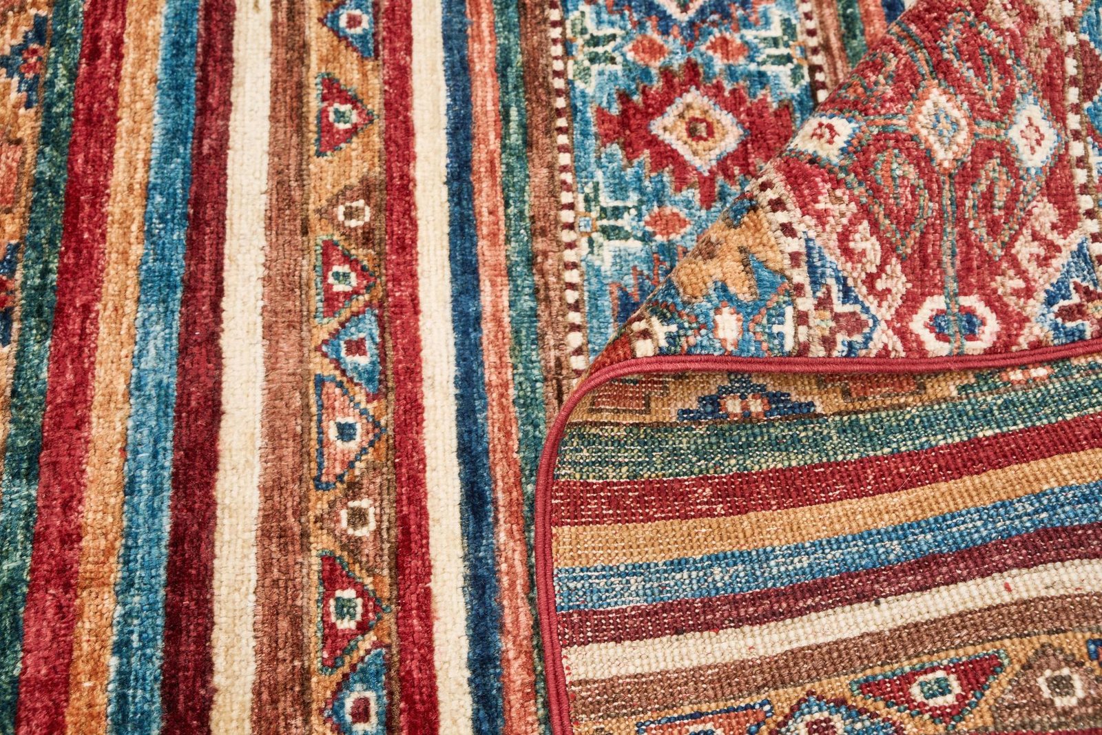 El Dokuma Bahtiyari Çok Renkli Yün ÖÇİB1068