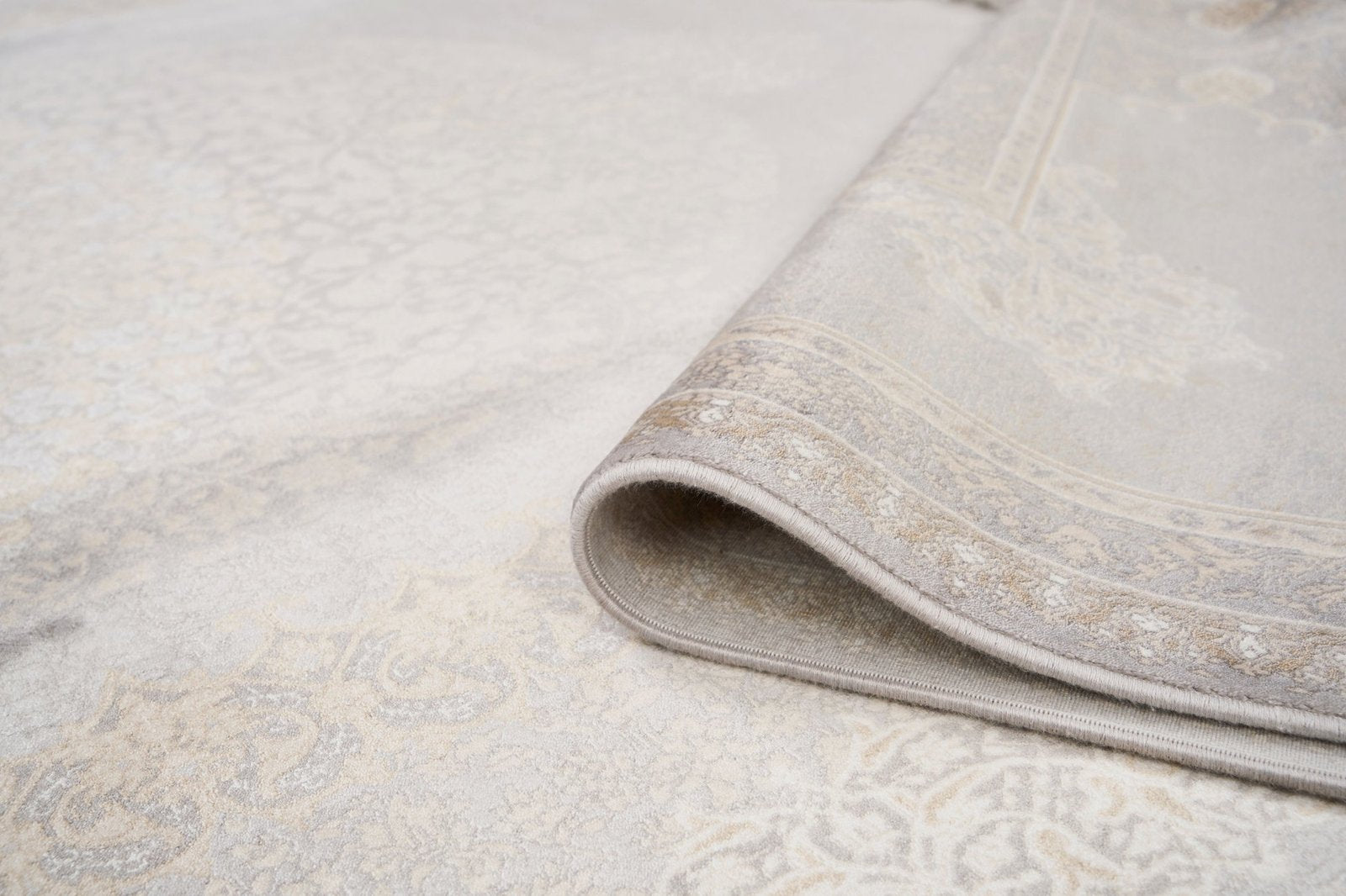 Öğretmenler Halı Makine İpek Jumeirah Gri 6191