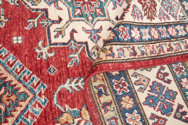 Alternative view of El Dokuma Şirvan Kırmızı Yün ÖÇİS1064
