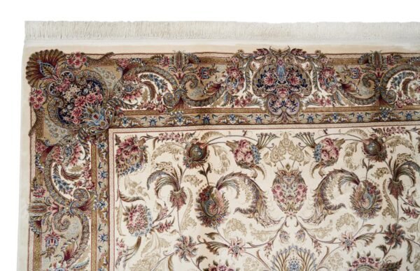 Alternative view of Makine İpek İsfahan Krem Halı ISF01